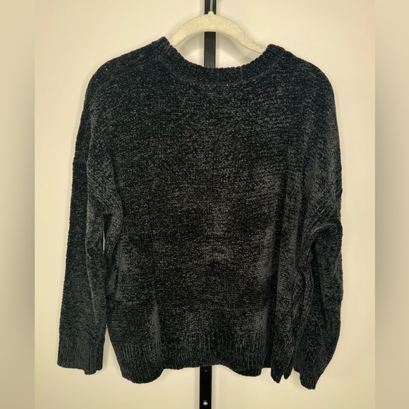 A New Day Women's Crewneck Sweater - 100% Polyester - Size Medium - Picture 2 of 4